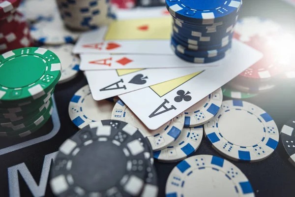 c200 Spin Features aur Rewards